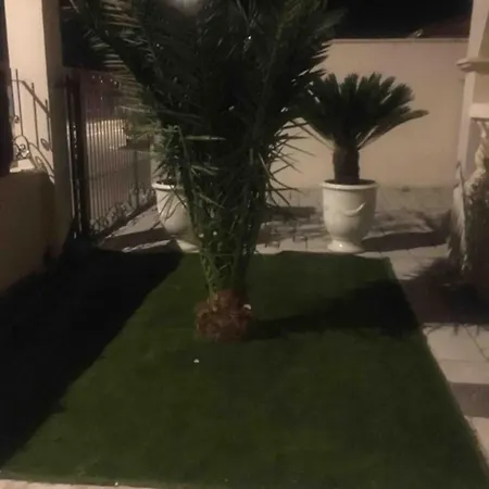 Charmante Avec Piscine à Saint-gilles Villa *